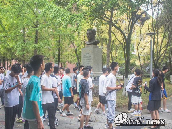 1661849256809075125.jpg 7.jpg