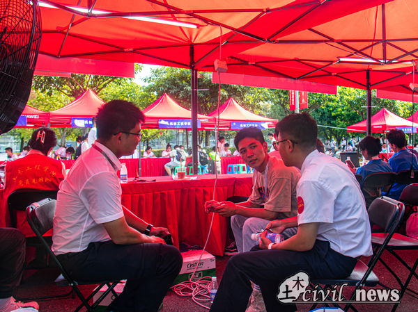 1661527940527087273.jpg IMG_7678.jpg