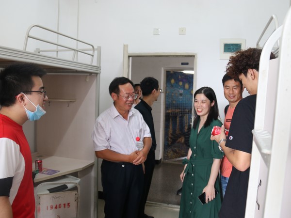 1626794535669049731.jpg 20.jpg