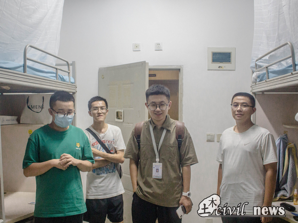 1661597180277004605.jpg IMG_5873.jpg