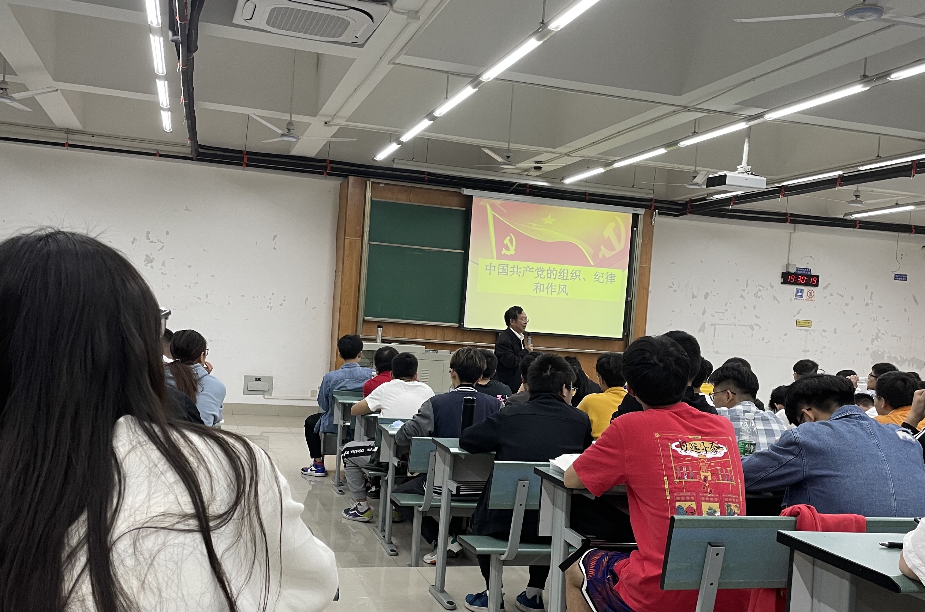 1618803681700054305.jpg 1618803681700054305.jpg